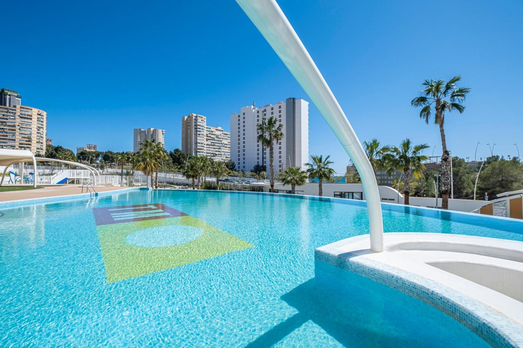 Sunset Waves 18-35 Poniente Beach Resort Μπένιντορμ Εξωτερικό φωτογραφία