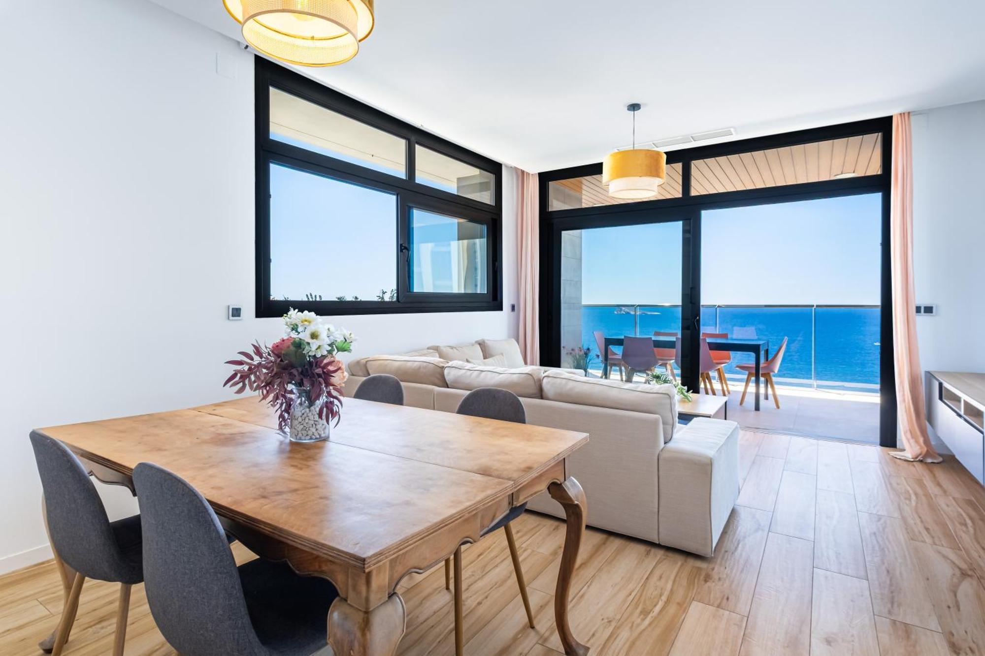Sunset Waves 18-35 Poniente Beach Resort Μπένιντορμ Εξωτερικό φωτογραφία