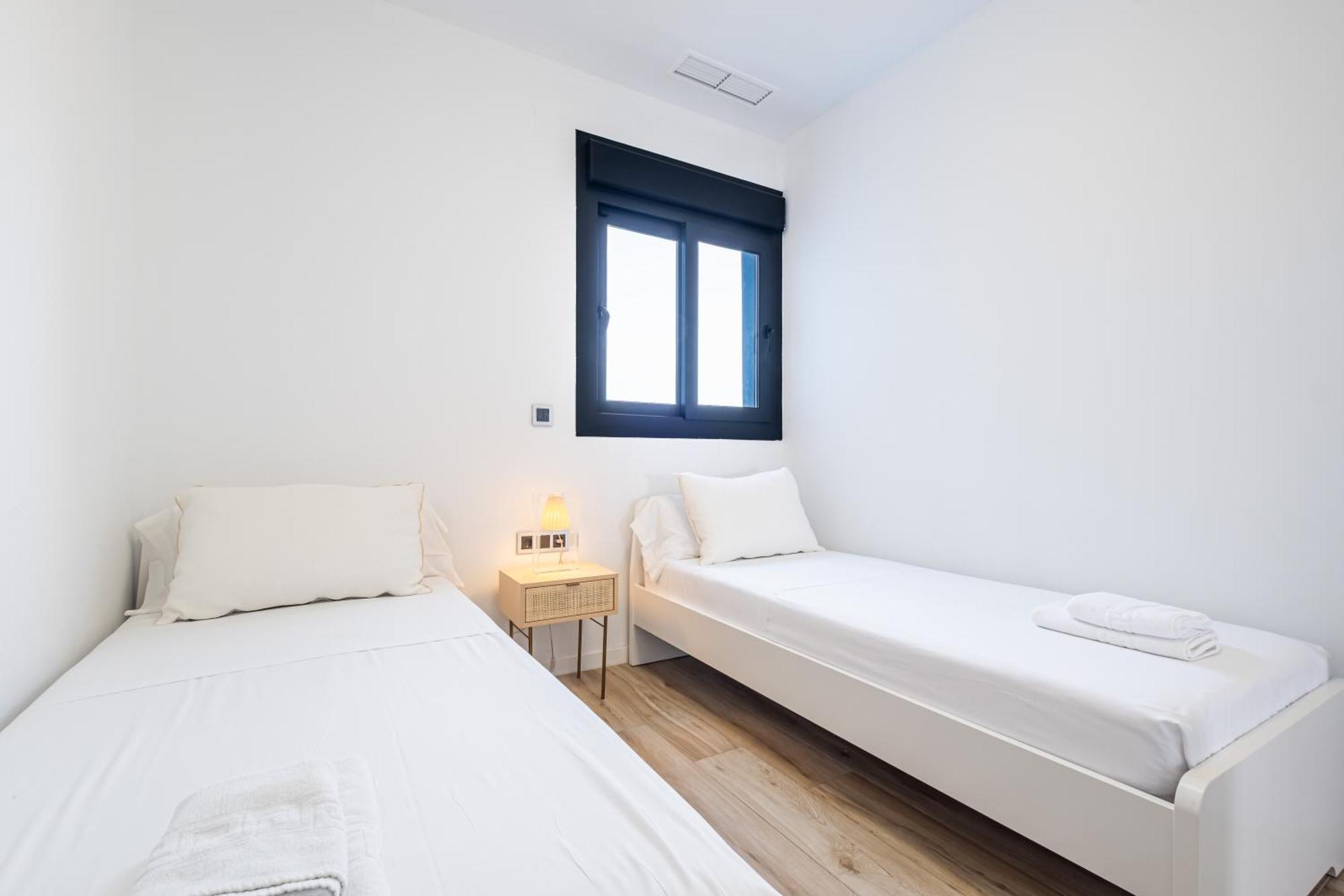 Sunset Waves 18-35 Poniente Beach Resort Μπένιντορμ Εξωτερικό φωτογραφία